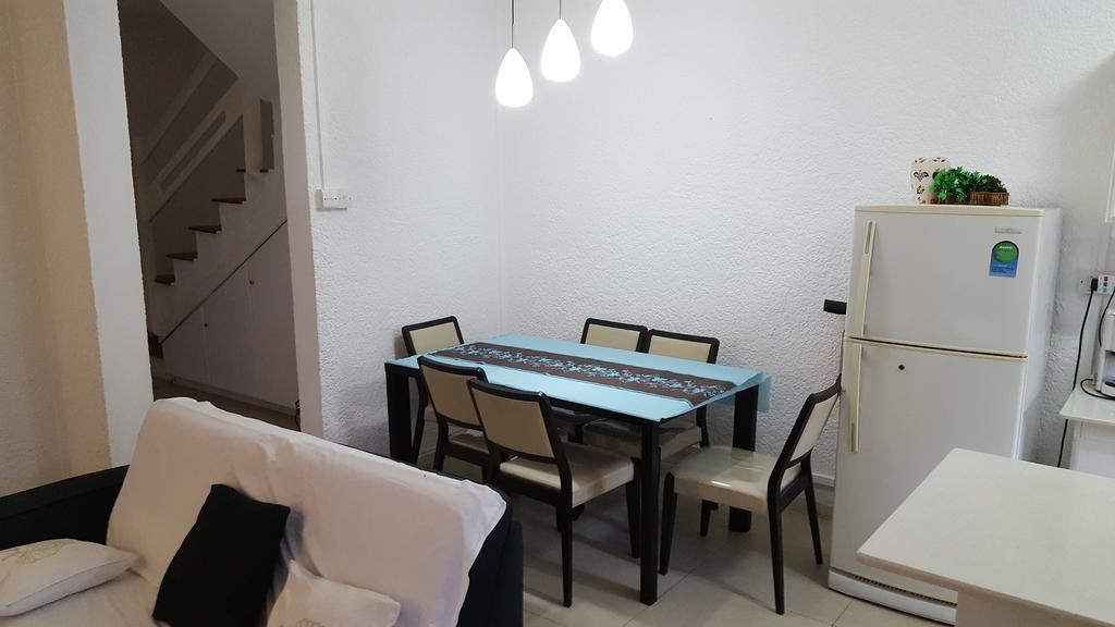 Villa In Le Tamier, 4 Bedrooms, 300M Flic En Flac Beach Ngoại thất bức ảnh