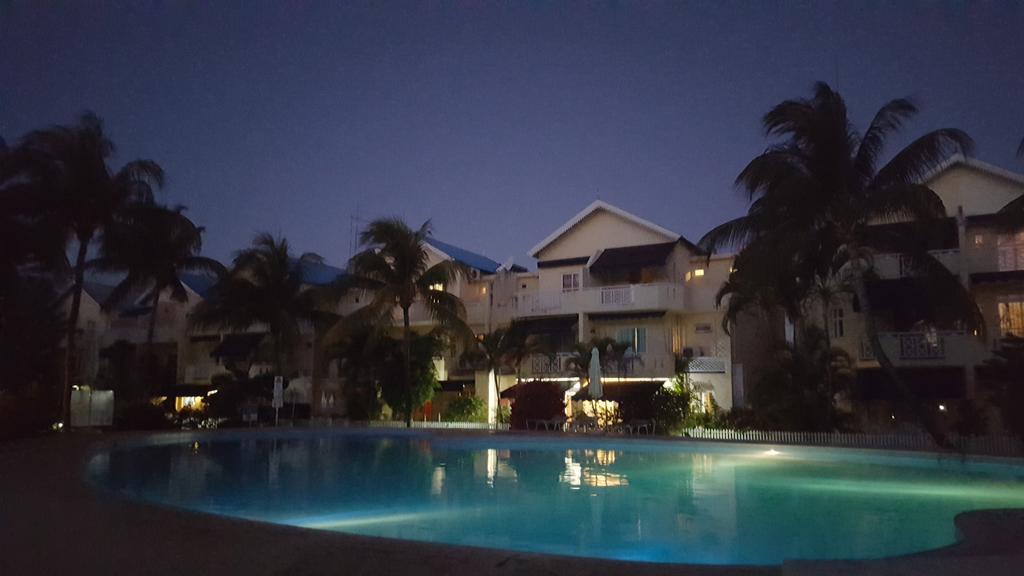 Villa In Le Tamier, 4 Bedrooms, 300M Flic En Flac Beach Ngoại thất bức ảnh