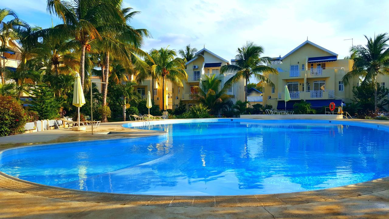 Villa In Le Tamier, 4 Bedrooms, 300M Flic En Flac Beach Ngoại thất bức ảnh