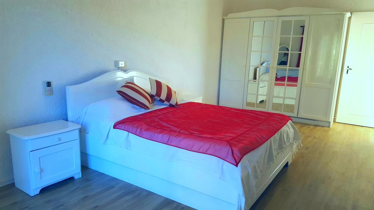Villa In Le Tamier, 4 Bedrooms, 300M Flic En Flac Beach Ngoại thất bức ảnh